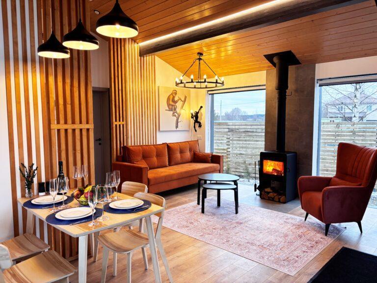 Загородный клуб «Восемь обезьян»-0