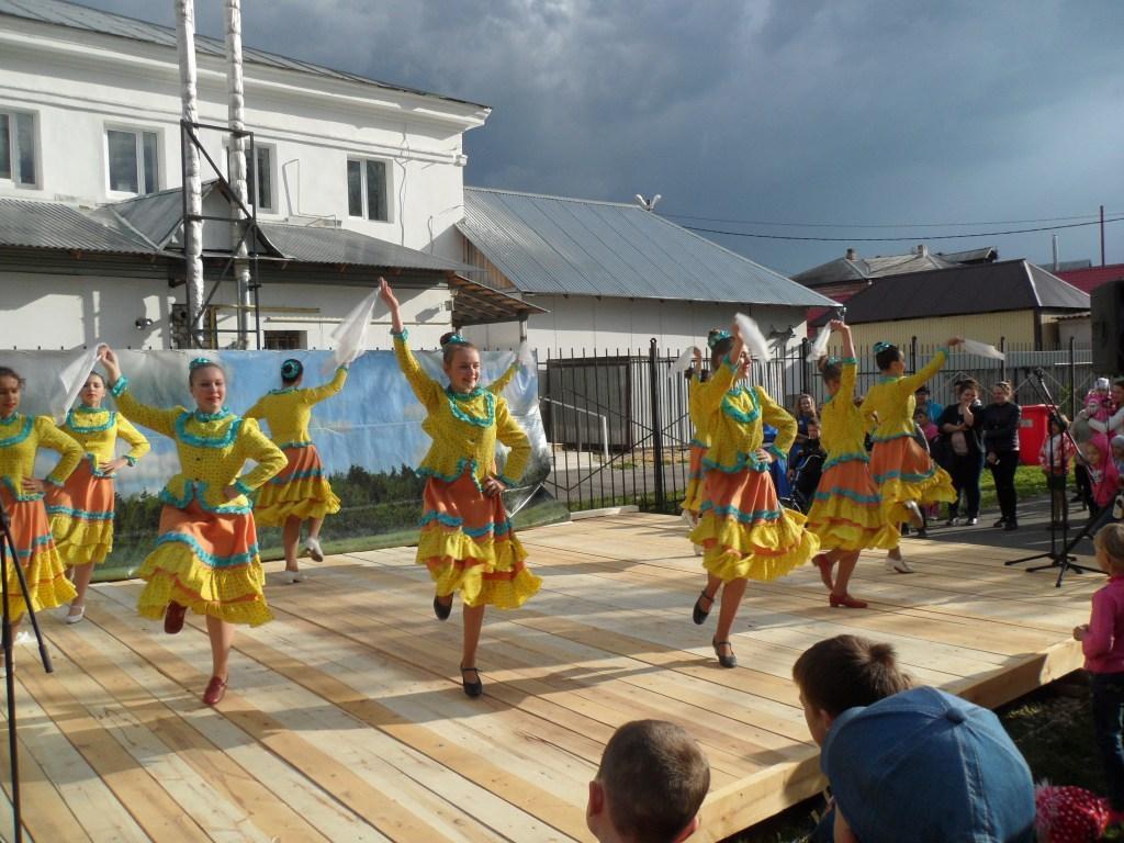 Праздник Комара