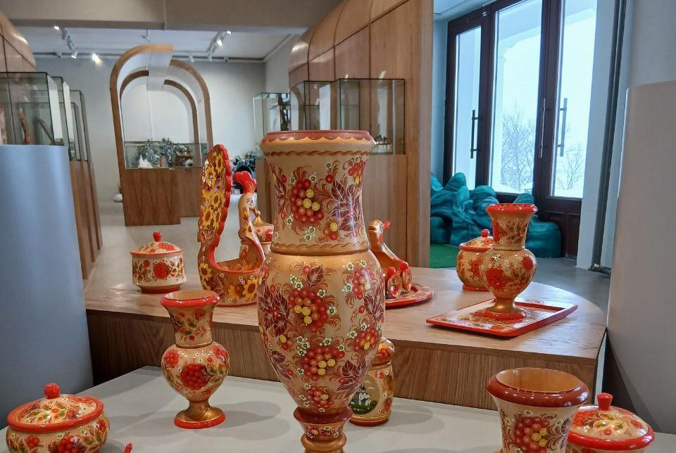 Межрегиональный центр народных художественных промыслов-0