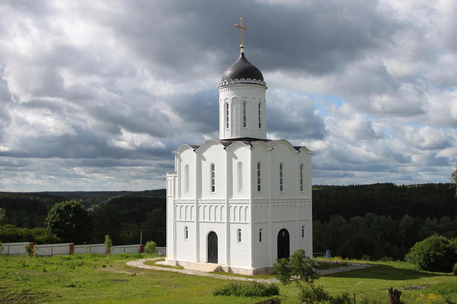 Храм Покрова на Колпи