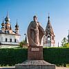 Памятник Юрию Долгорукому