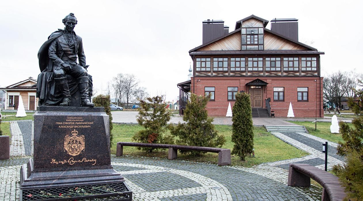 Автомаршрут №5 «Верные сыны Отчизны»