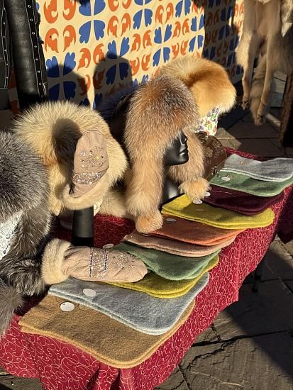 Ярмарка выходного дня в Сквере художников город Суздаль-2