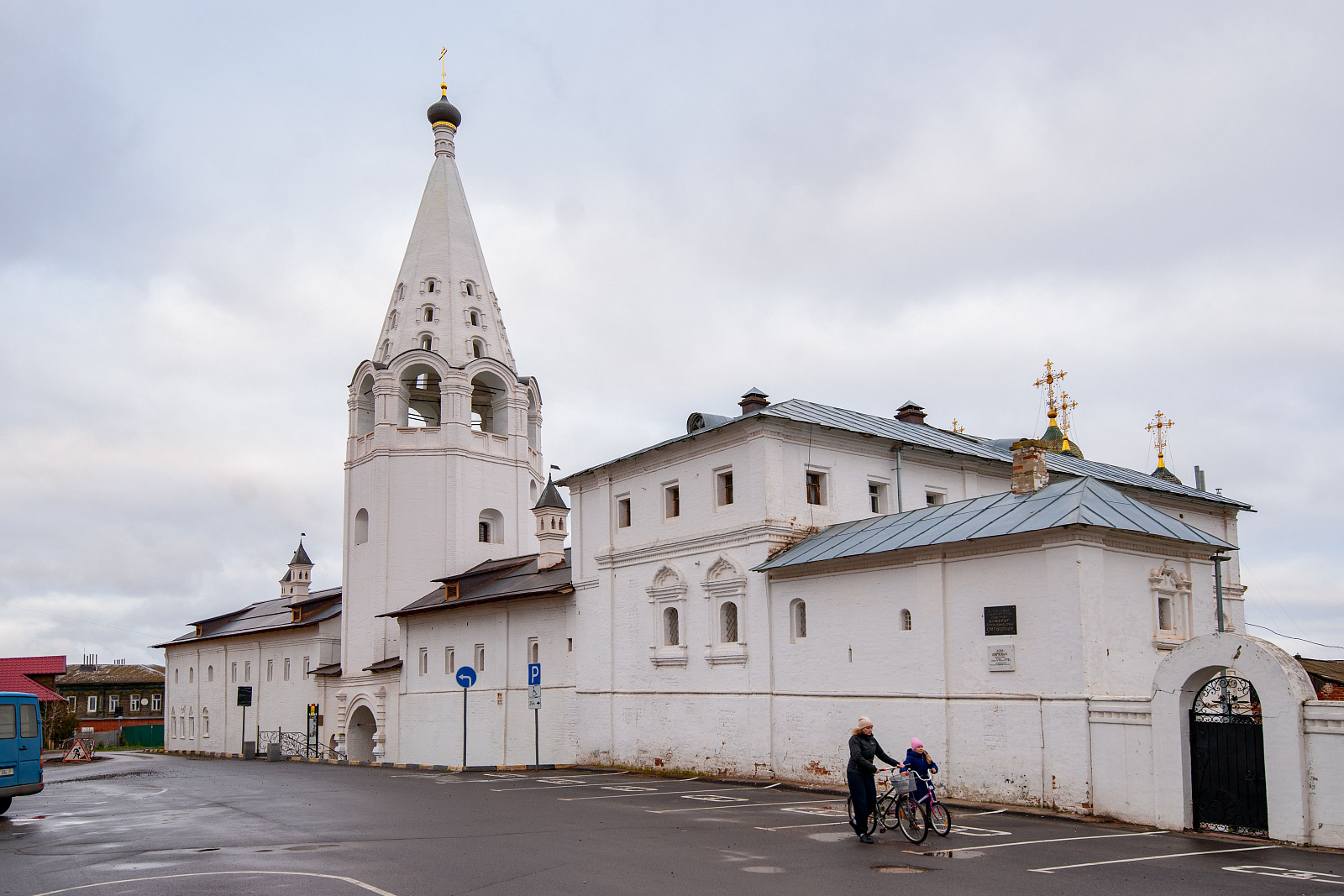 Свято-Сретенский женский монастырь-0