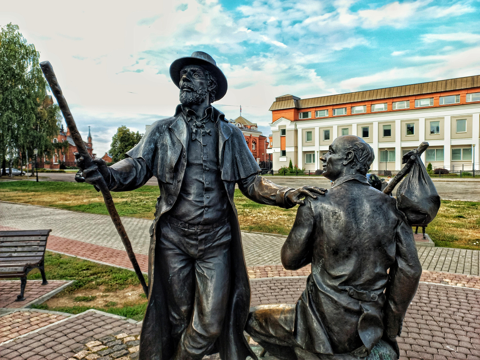 Памятник провинциальным актерам