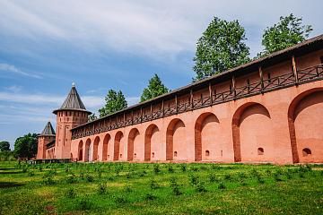 Авторский маршрут «Суздаль монастырский»