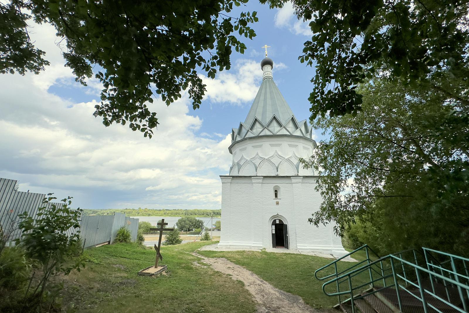 Церковь Космы и Дамиана-1