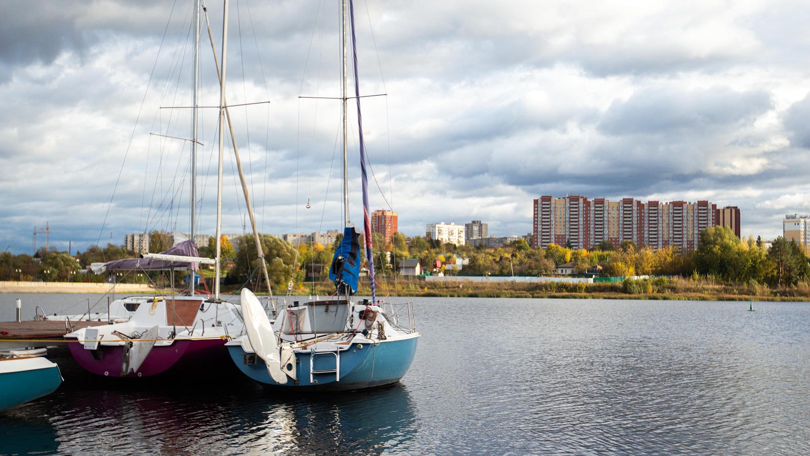 Прогулки на яхте