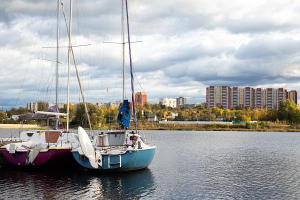 Прогулки на яхте