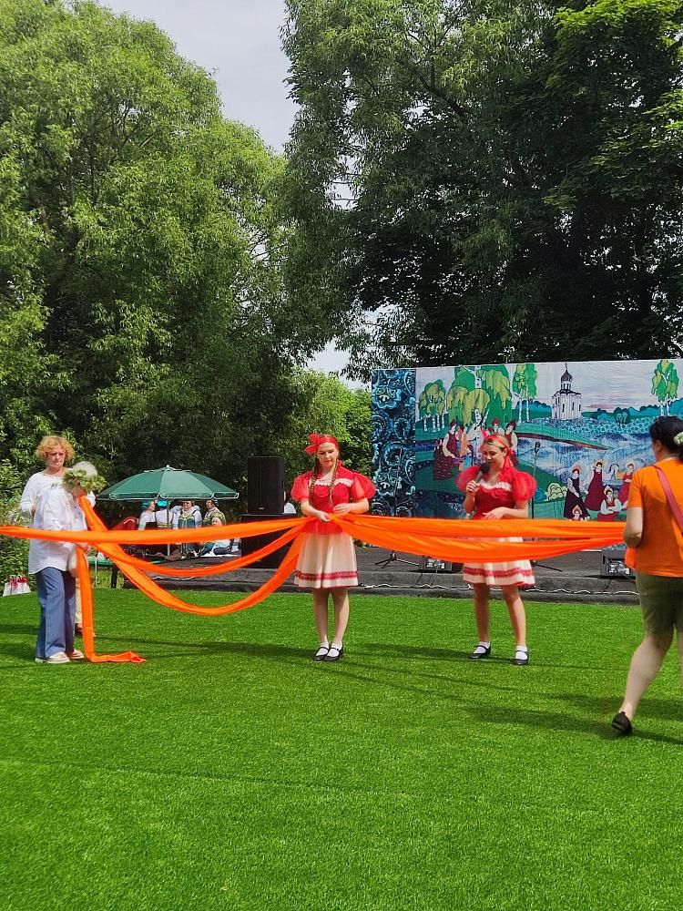 Троицкие гулянья в усадьбе Танеевых