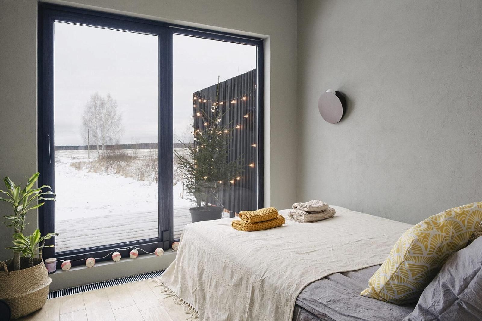 Дом падающих листьев. Гостевые дома Менчаково-0