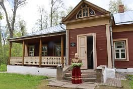 Театрально-музыкальный праздник «Зеленые Святки в усадьбе Жуковских»