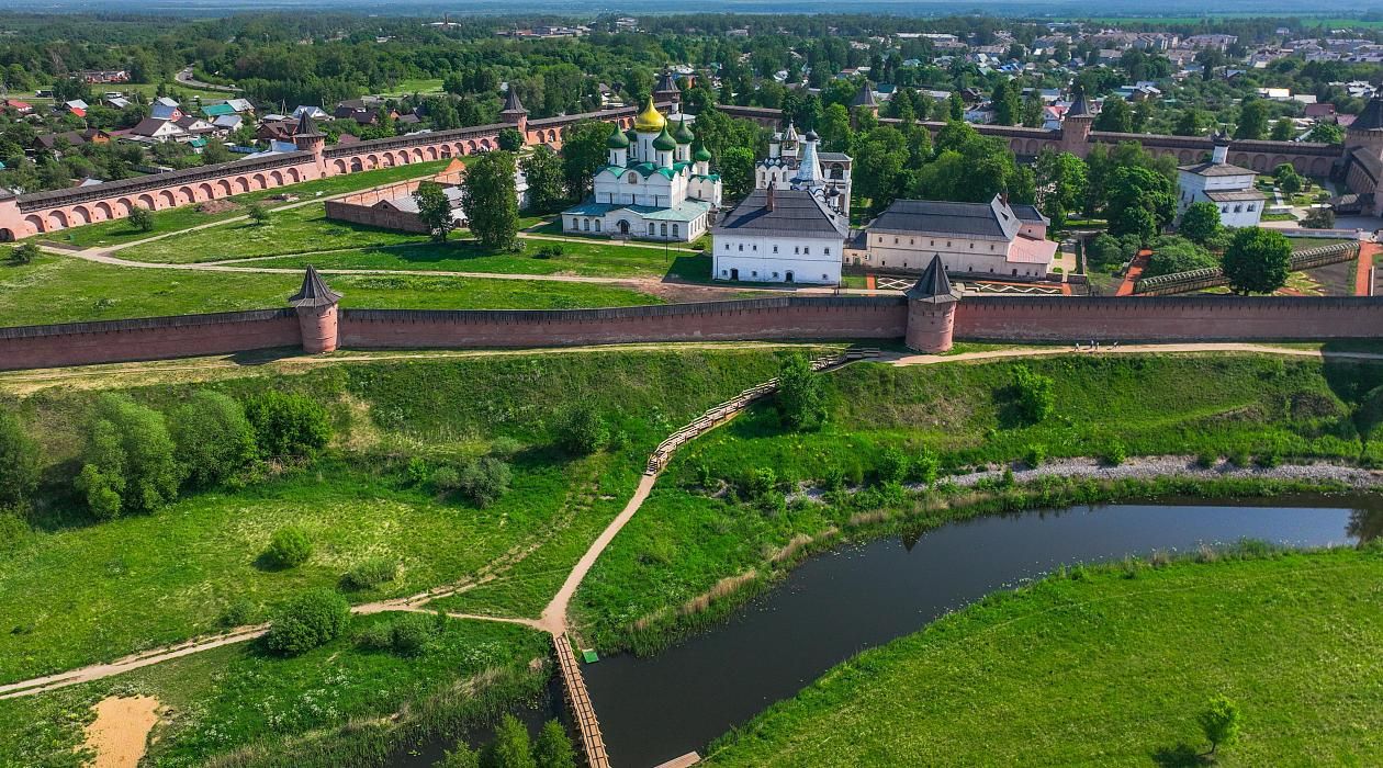 Авторский маршрут «Суздаль монастырский»