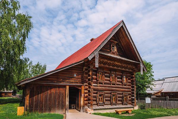 Волшебный мир домовой резьбы