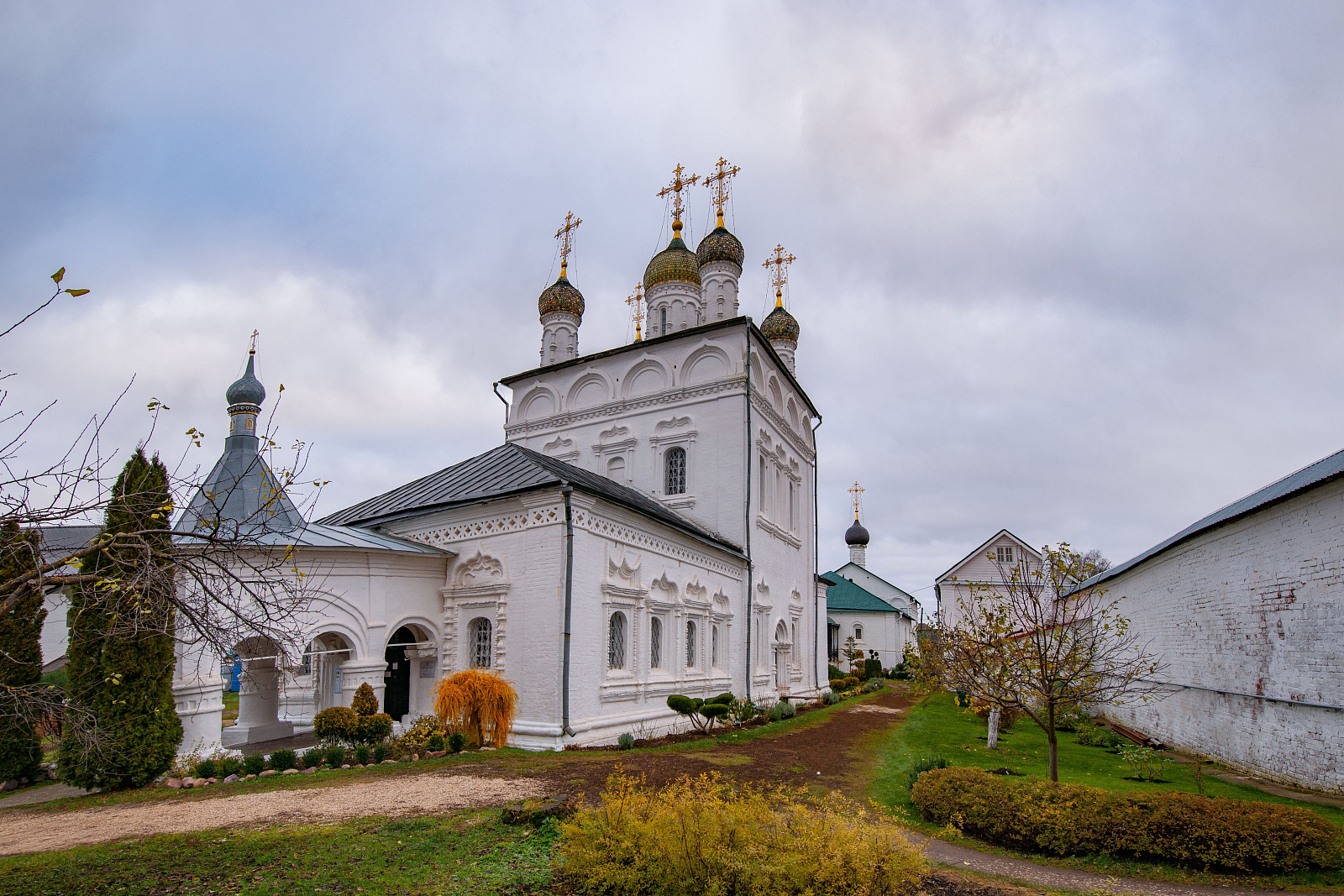 Свято-Сретенский женский монастырь-1