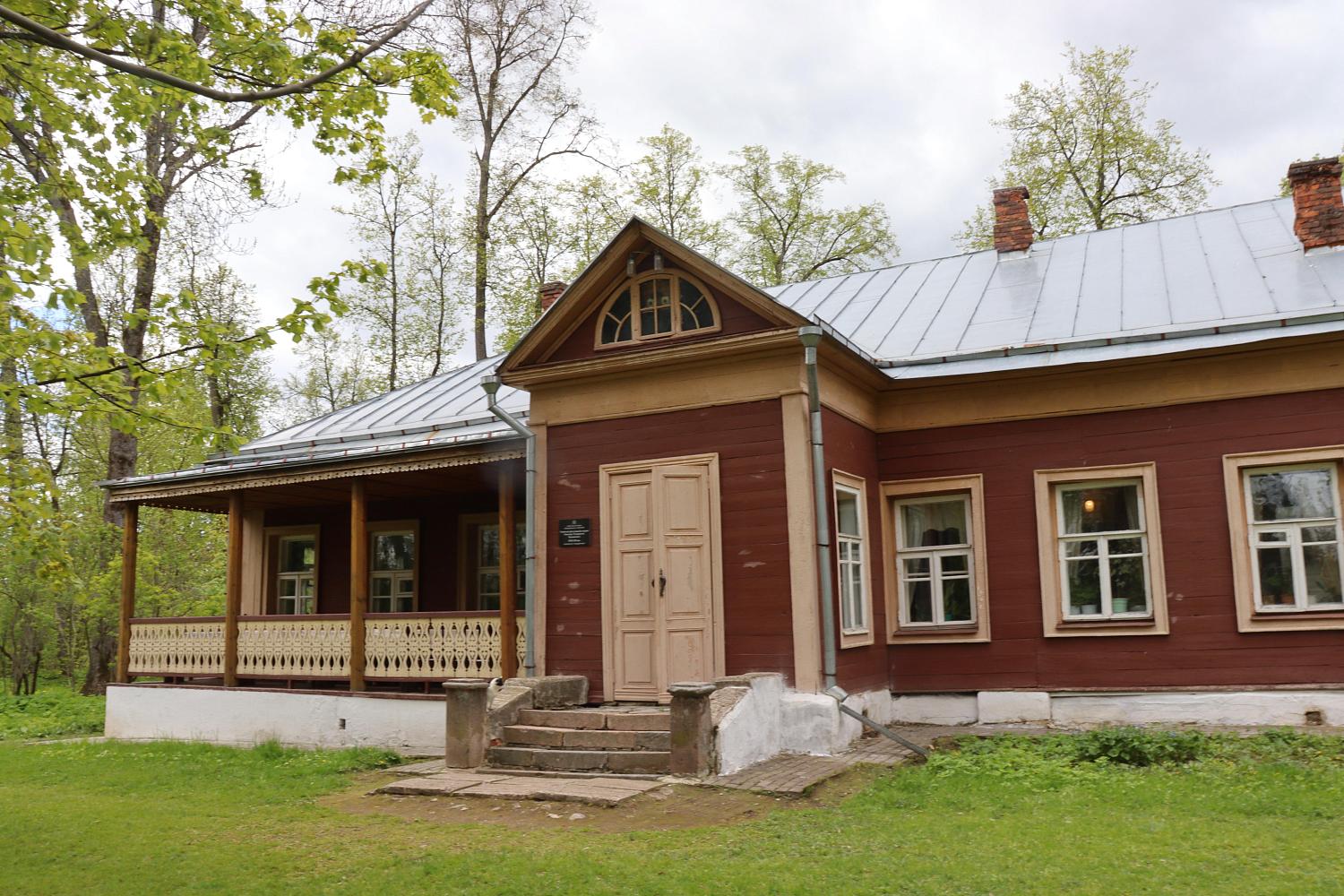 Театрально-музыкальный праздник "Покров праздничек приходит, что-то нам он приготовит?»