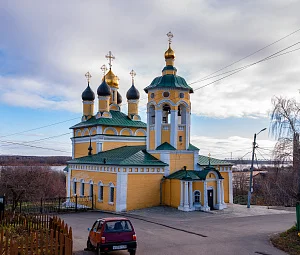 Николо-Набережная церковь