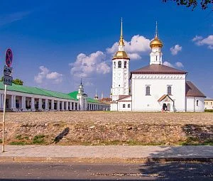 Торговые ряды (Гостиный двор)