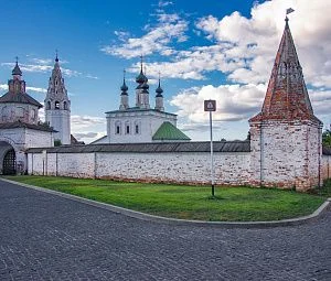 Александровский монастырь-1