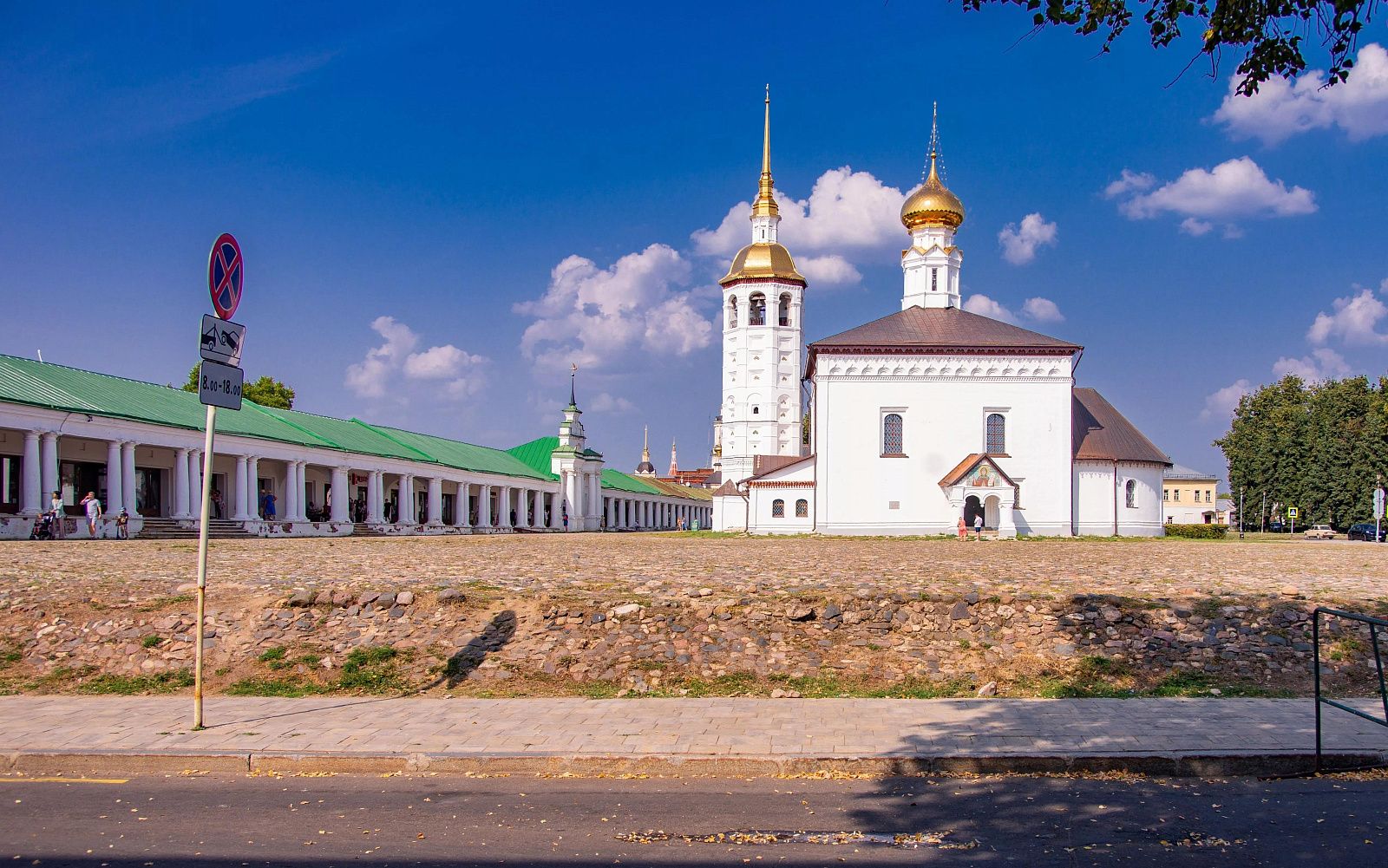 Торговые ряды (Гостиный двор)