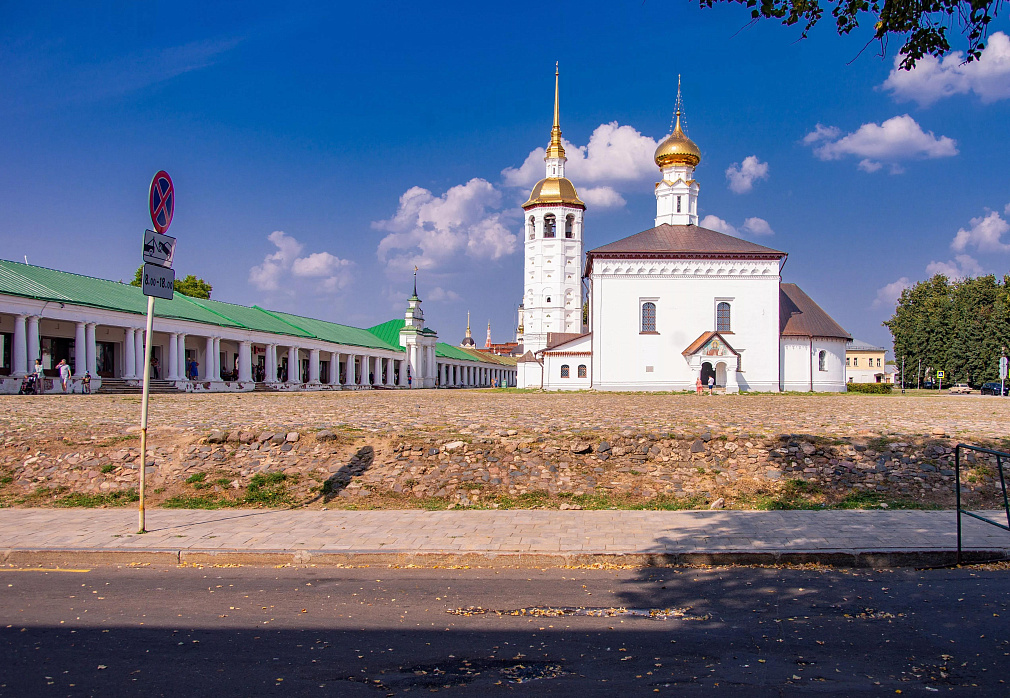 Торговые ряды (Гостиный двор)